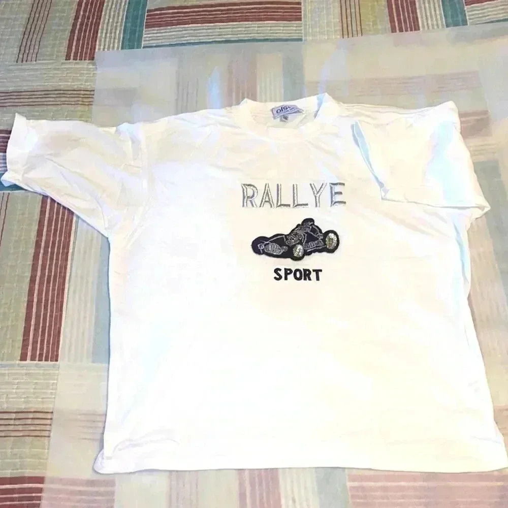 100% Cotton T-shirt from  Italy 🇮🇹 Perfectly Clean Condition
